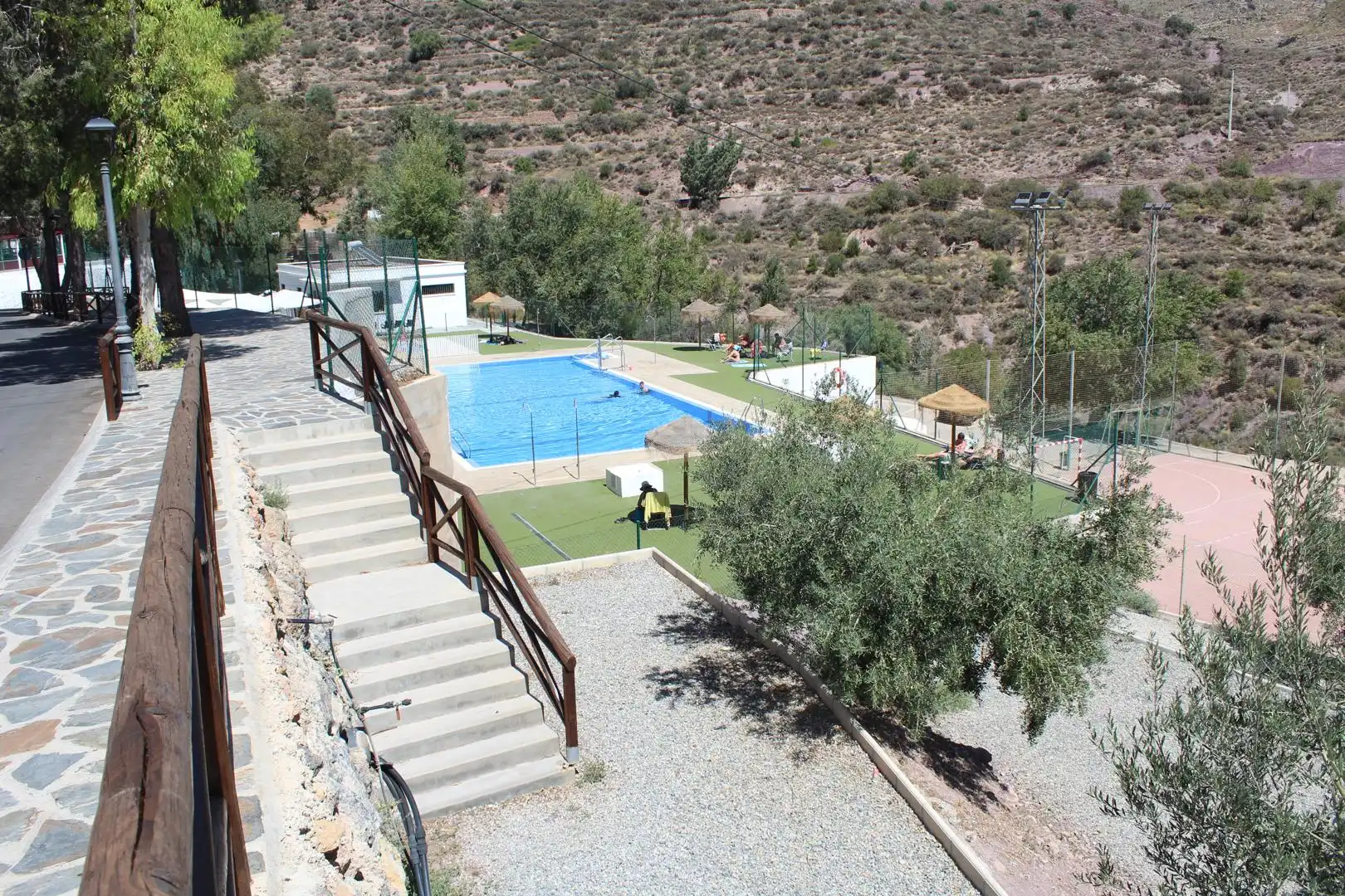 Piscina de Casa adosada en venta en Enix con Aire acondicionado, Calefacción y Jardín privado