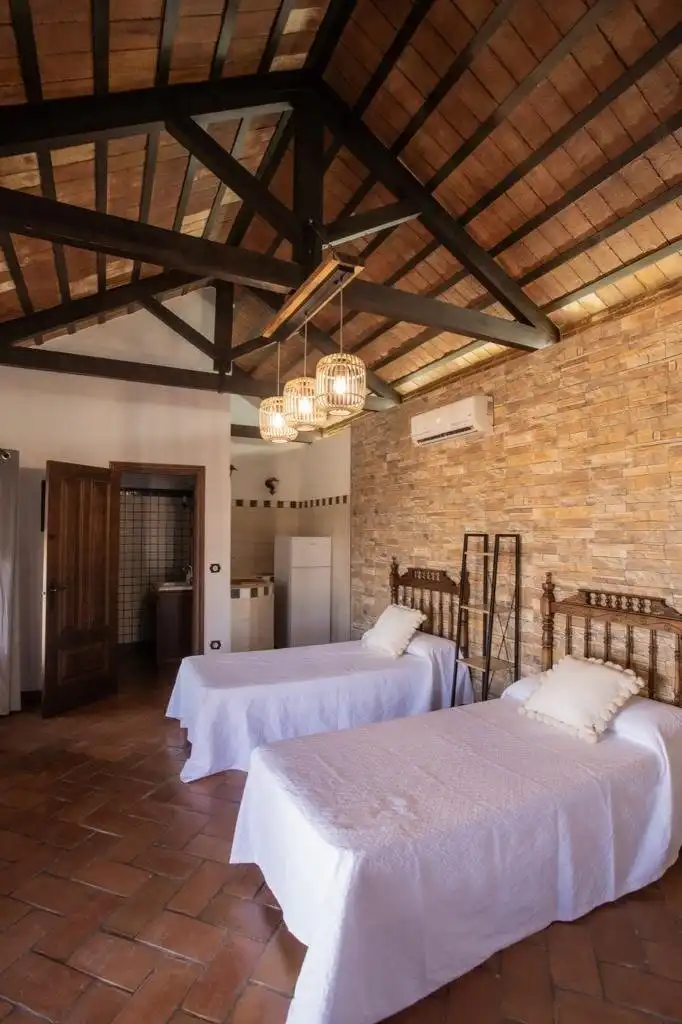 Dormitori de Finca rústica en venda en Arcos de la Frontera amb Calefacció, Terrassa i Traster