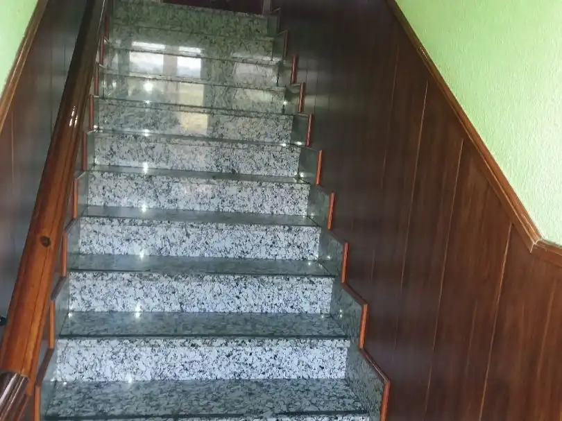 Commercial properties for sale in Pajares de la Laguna  with Air Conditioner, Heating and Terrace