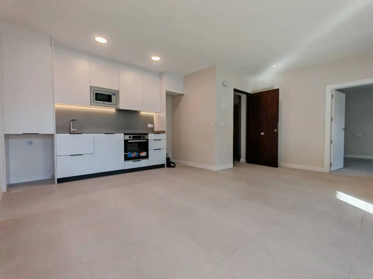 Cocina de Piso de alquiler en Albons con Aire acondicionado, Terraza y Balcón