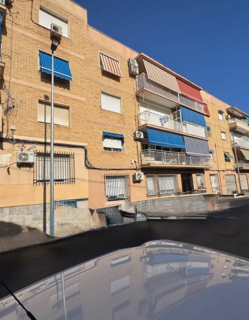 Vista exterior de Pis en venda en Cartagena amb Balcó