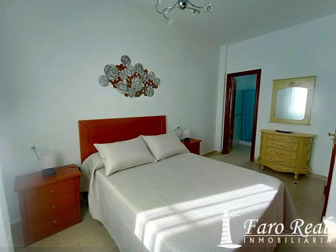 Dormitori de Apartament de lloguer en Sanlúcar de Barrameda amb Aire condicionat i Moblat