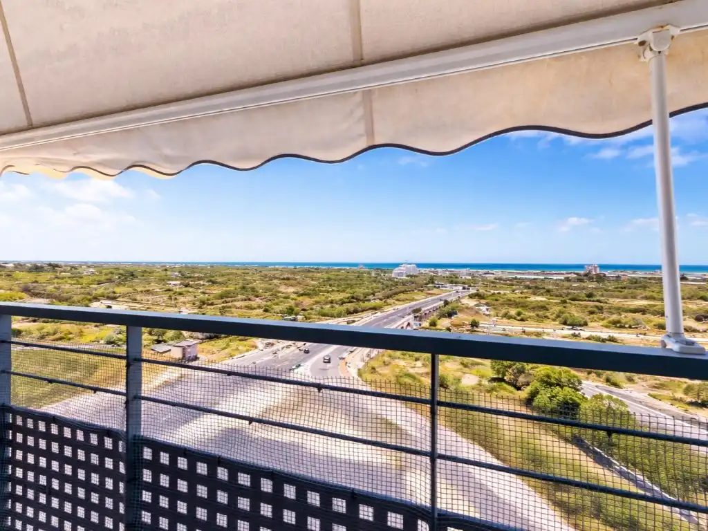 Terrasse von Wohnung zum Verkauf in Sagunto / Sagunt mit Klimaanlage, Terrasse und Möbliert