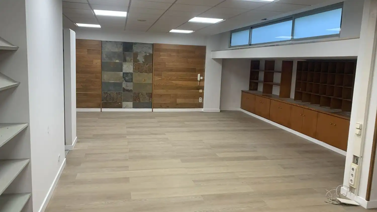 Büro zum Verkauf in Someso - Matogrande