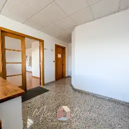 Oficina de lloguer en Centelles amb Calefacció