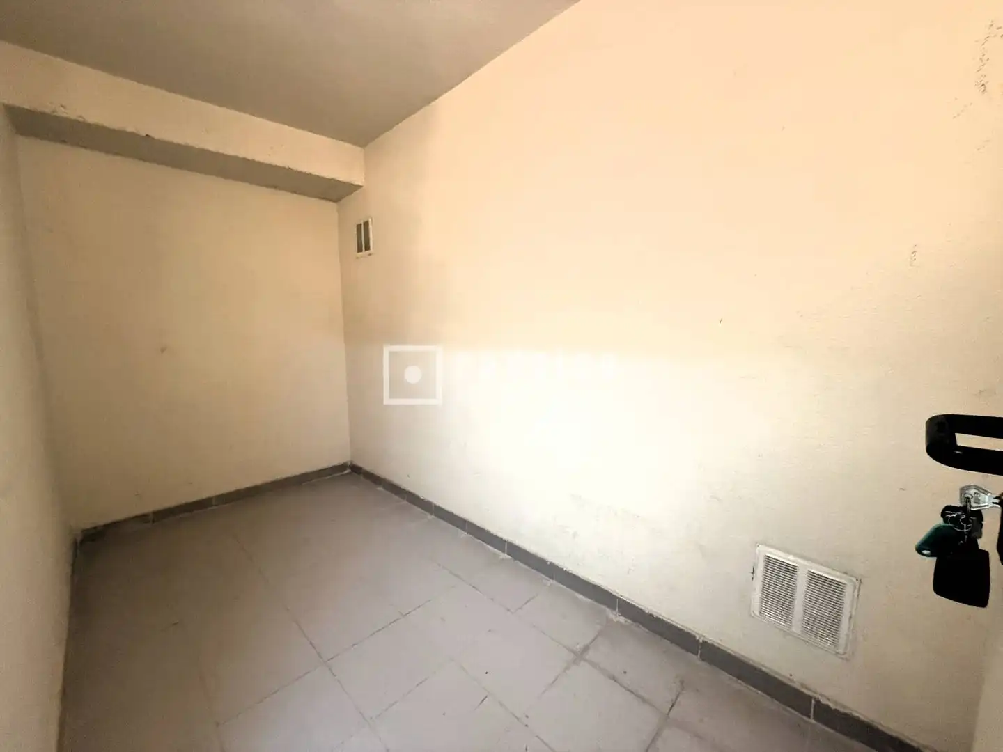 Piso de alquiler en Madrid con Aire acondicionado, Calefacción y Jardín privado