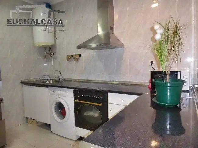 Cocina de Apartamento en venta en Errekalde