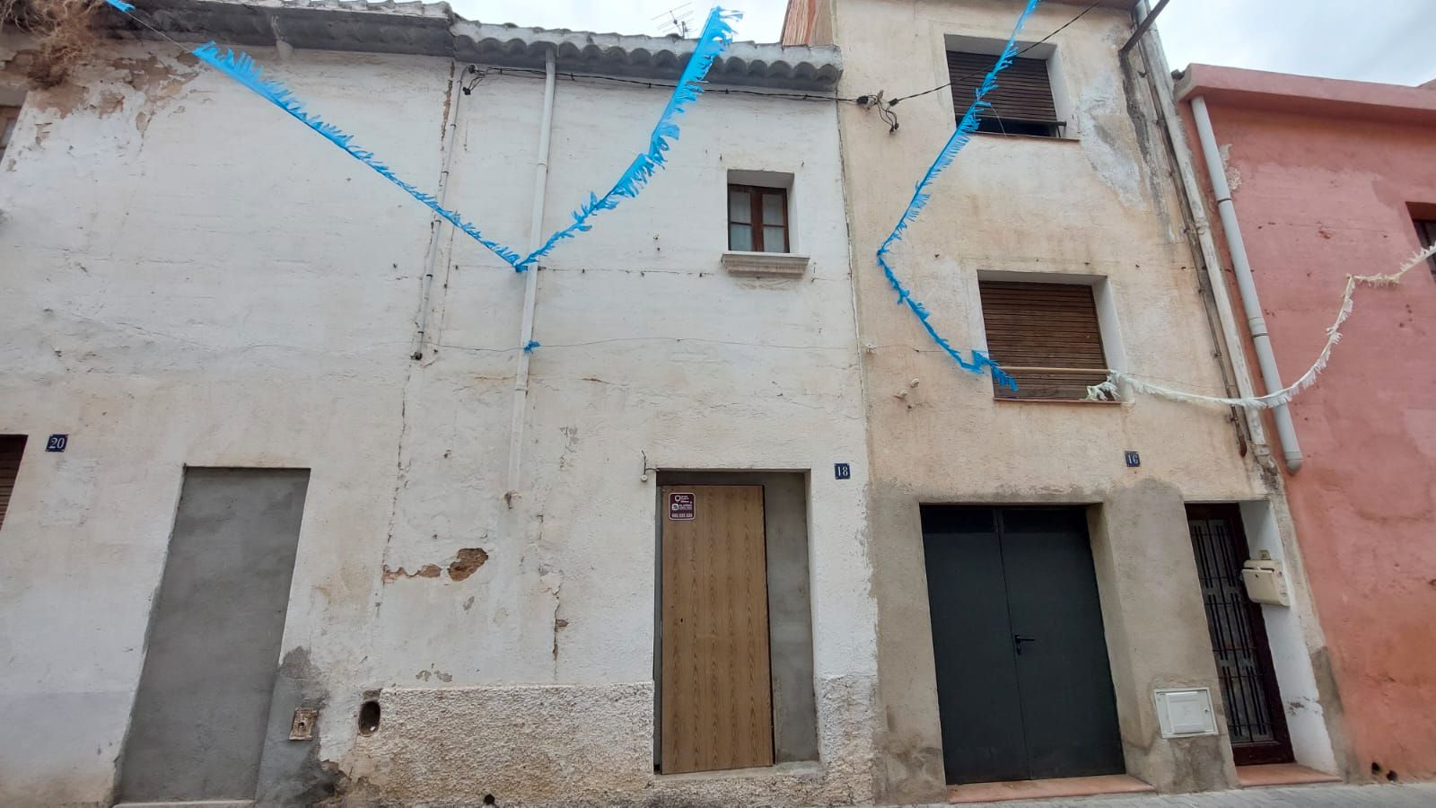 Vista exterior de Casa adosada en venda en El Vendrell
