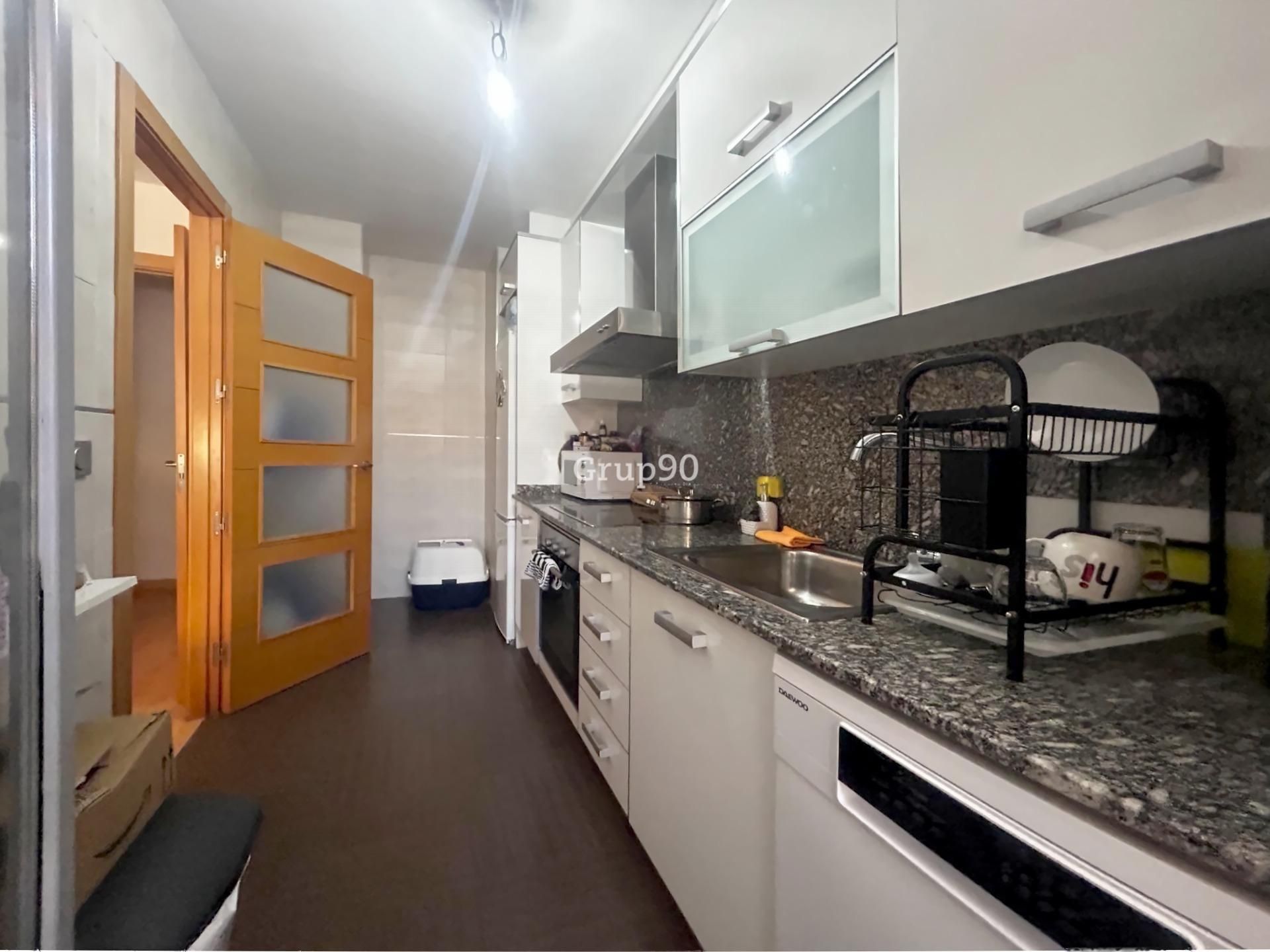 Kitchen of Flat for sale in  Lleida Capital  with Heating and Parquet flooring