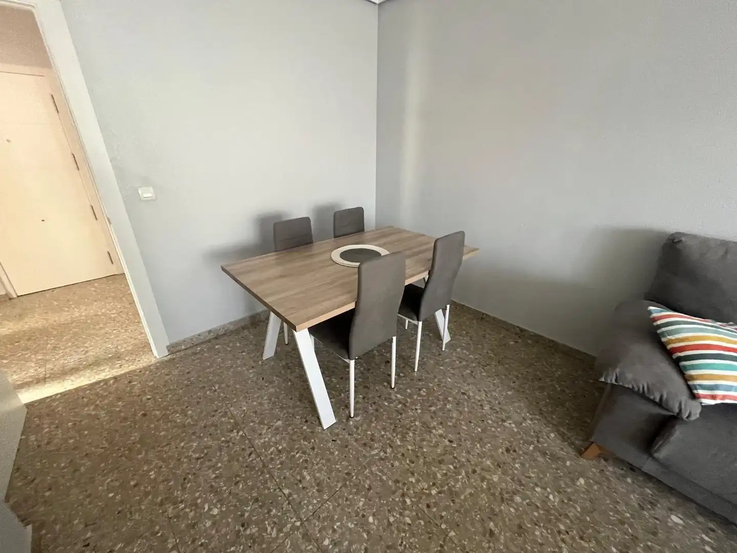 Esszimmer von Wohnung zur Miete in Almansa mit Möbliert