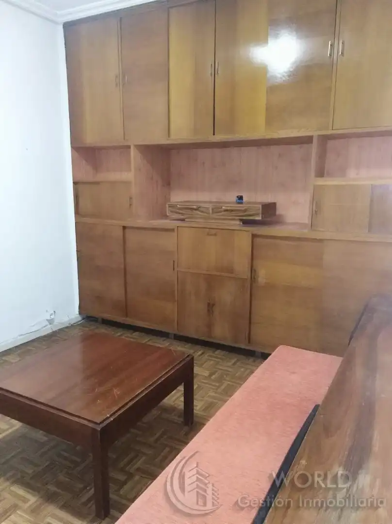 Flat with terrace for sale in Calle Carolina Coronado, imagen 10