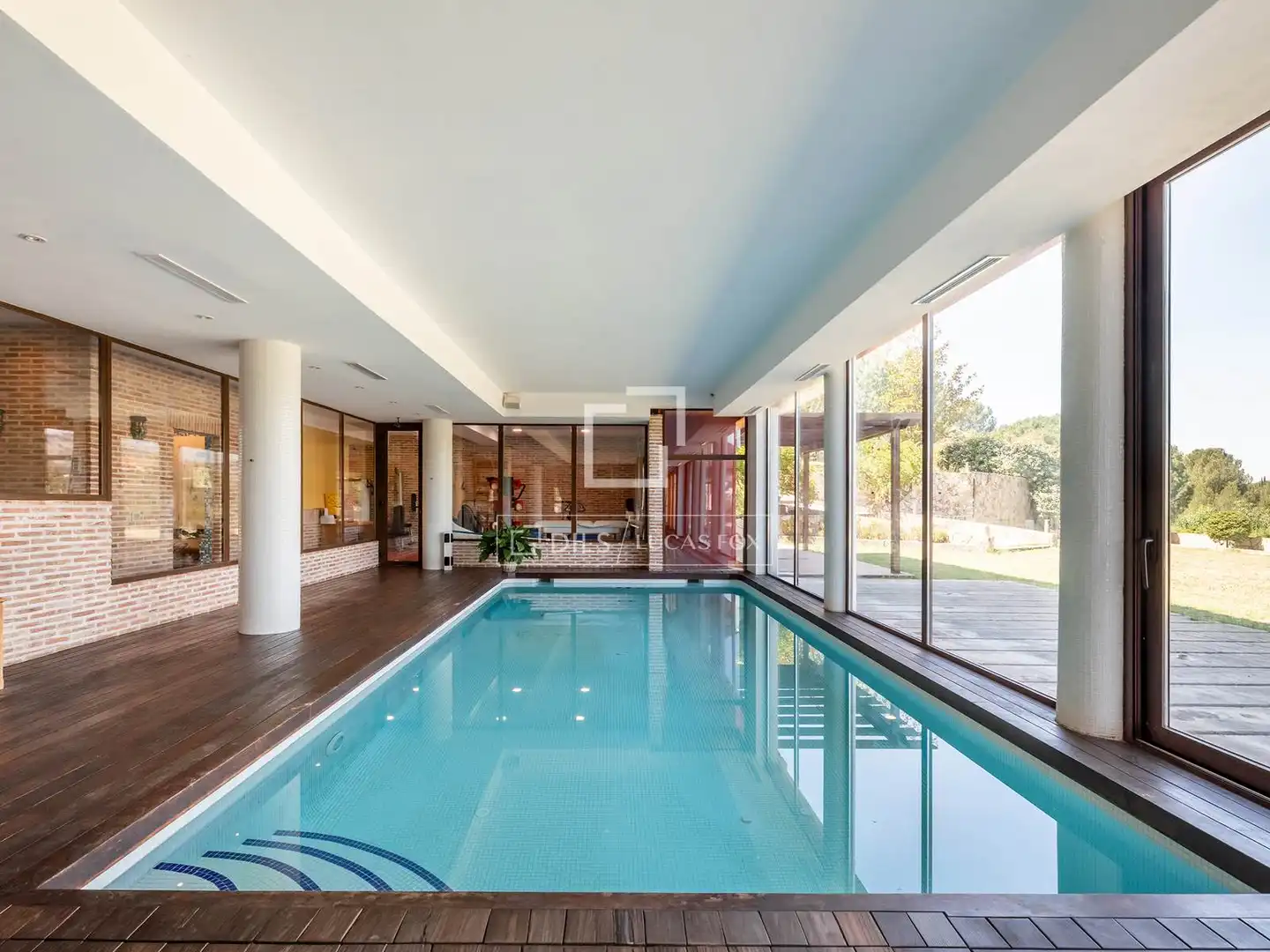 Piscina de Casa o chalet en venta en Las Rozas de Madrid con Aire acondicionado, Calefacción y Jardín privado