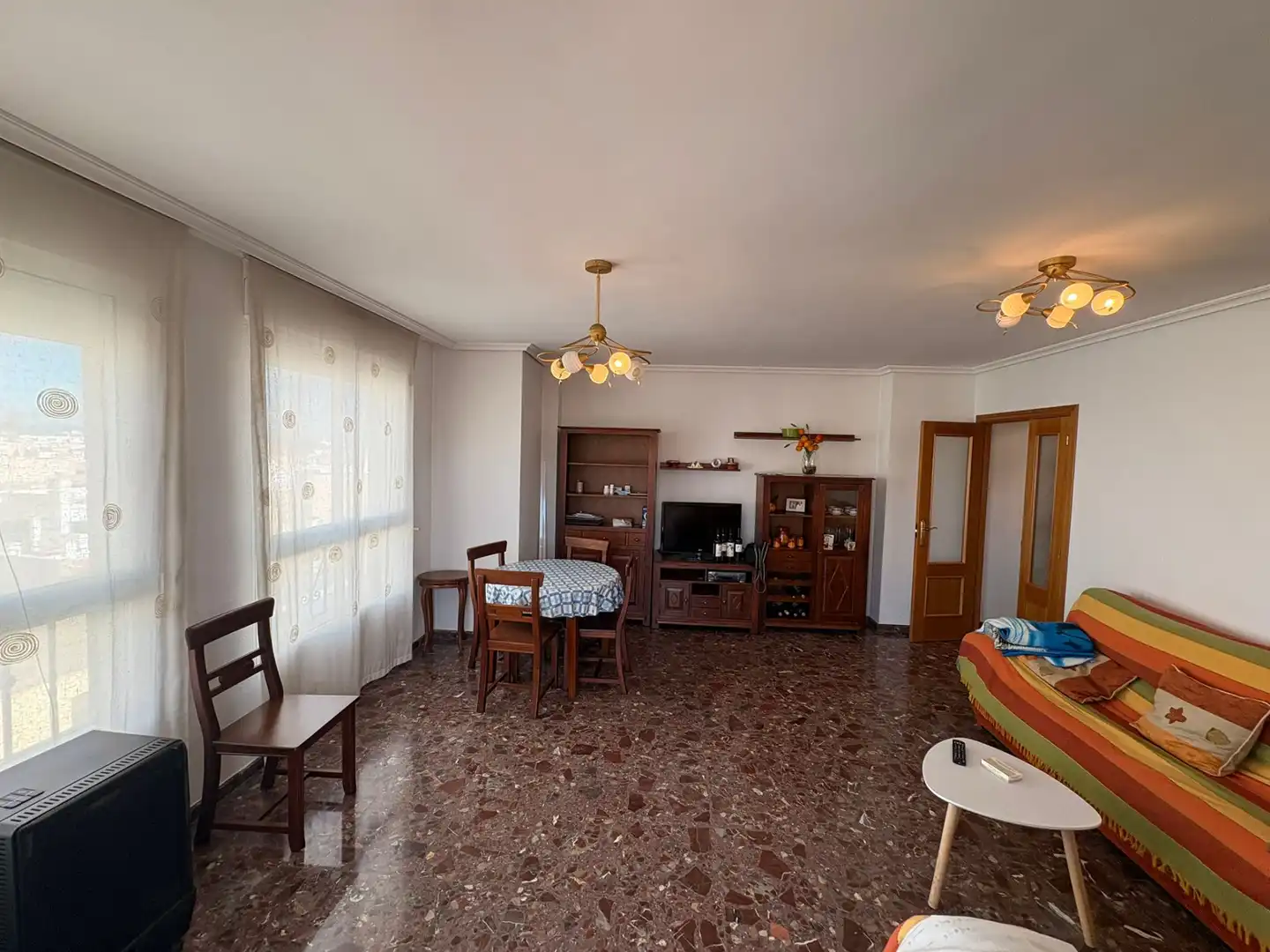 Living room of Flat for sale in Alcàsser  with Terrace, Storage room and Furnished