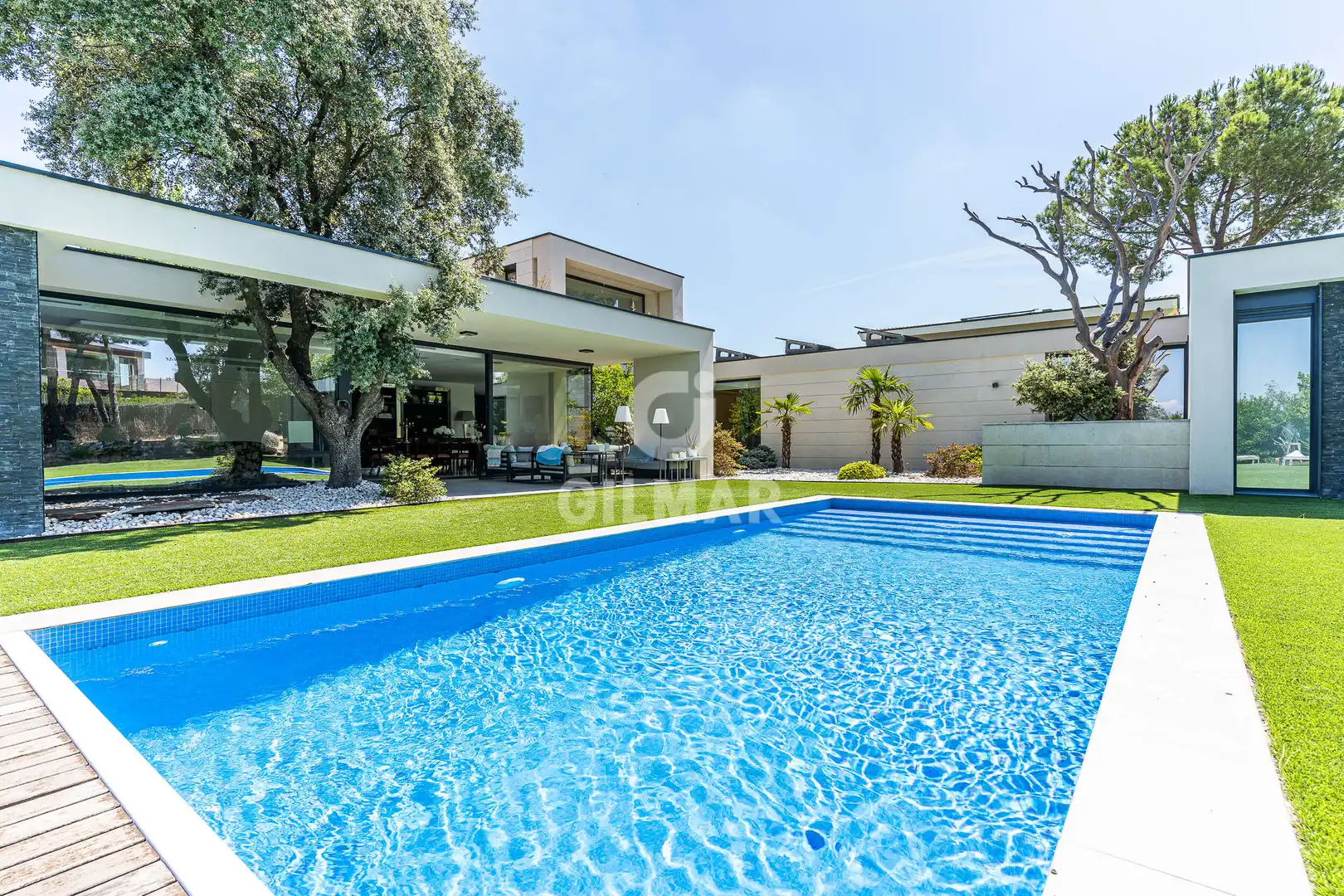 Piscina de Casa o xalet en venda en Madrid amb Calefacció, Jardí privat i Piscina