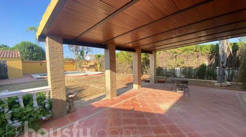 Foto 2 de Casa o chalet de alquiler en Calle Torre del Oro, ., Bollullos de la Mitación, Sevilla