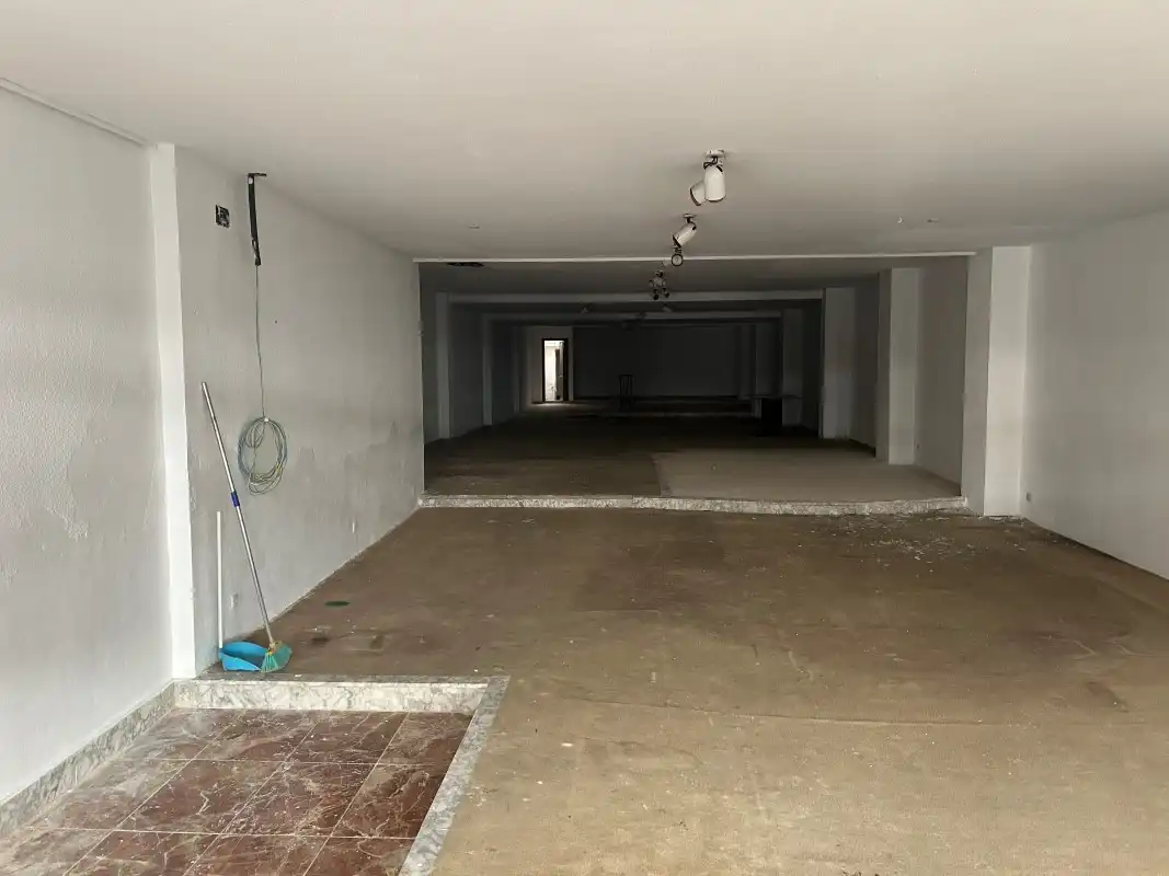 Local comercial en venta en Carrer Moran Roda, imagen 9