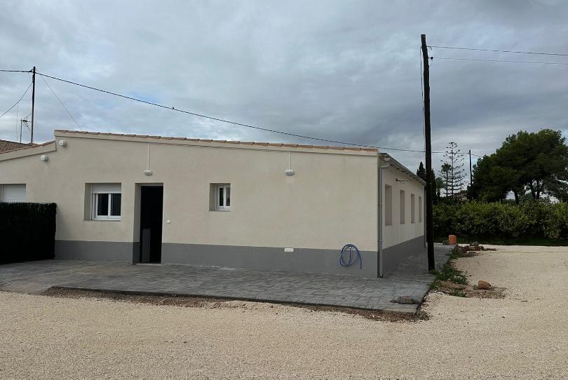 Photo 1 of Country house to rent in Valverde, Alicante