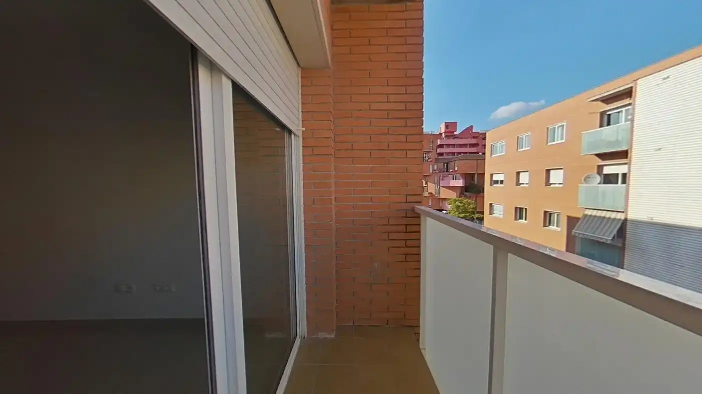 Pis amb terrassa en venda a Carrer del Bisbe Grau, imagen 2