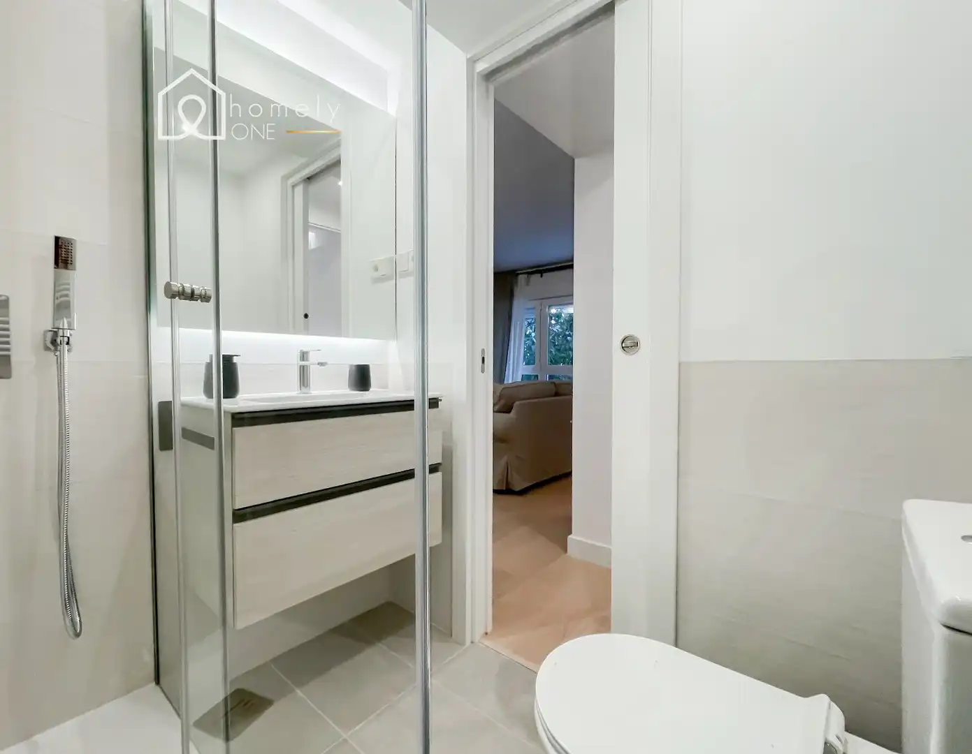 Wohnung zur Miete in Ciudad de Barcelona, Adelfas