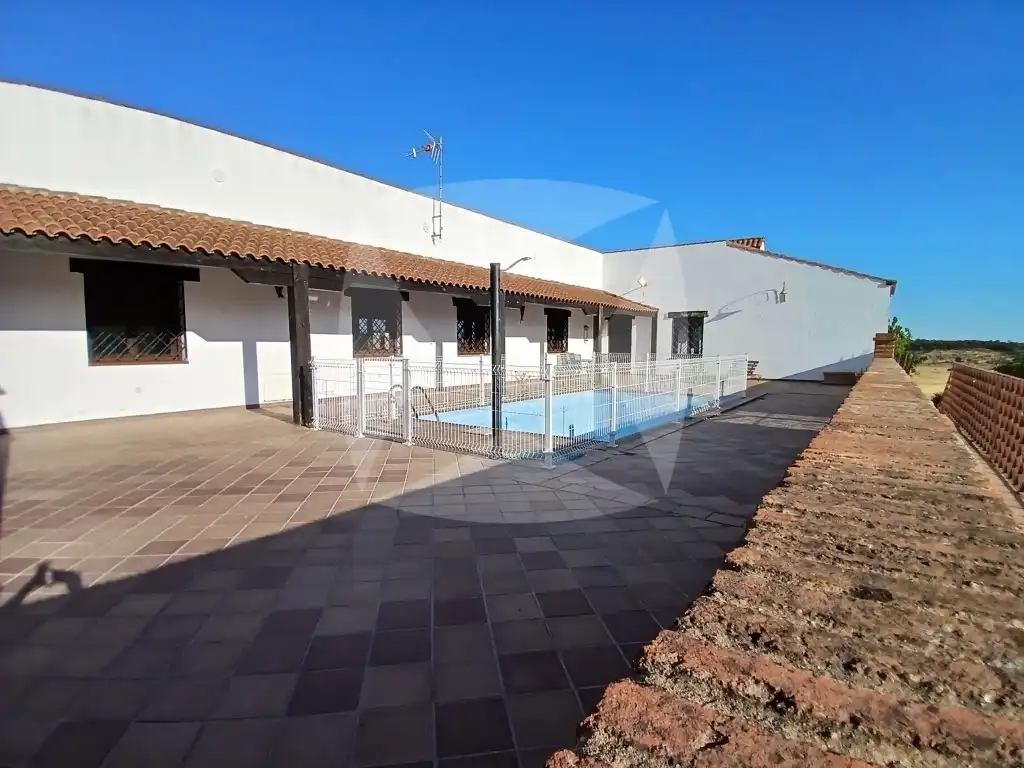 Detached house with pool for sale in Urbanizacion Atalaya, imagen 5