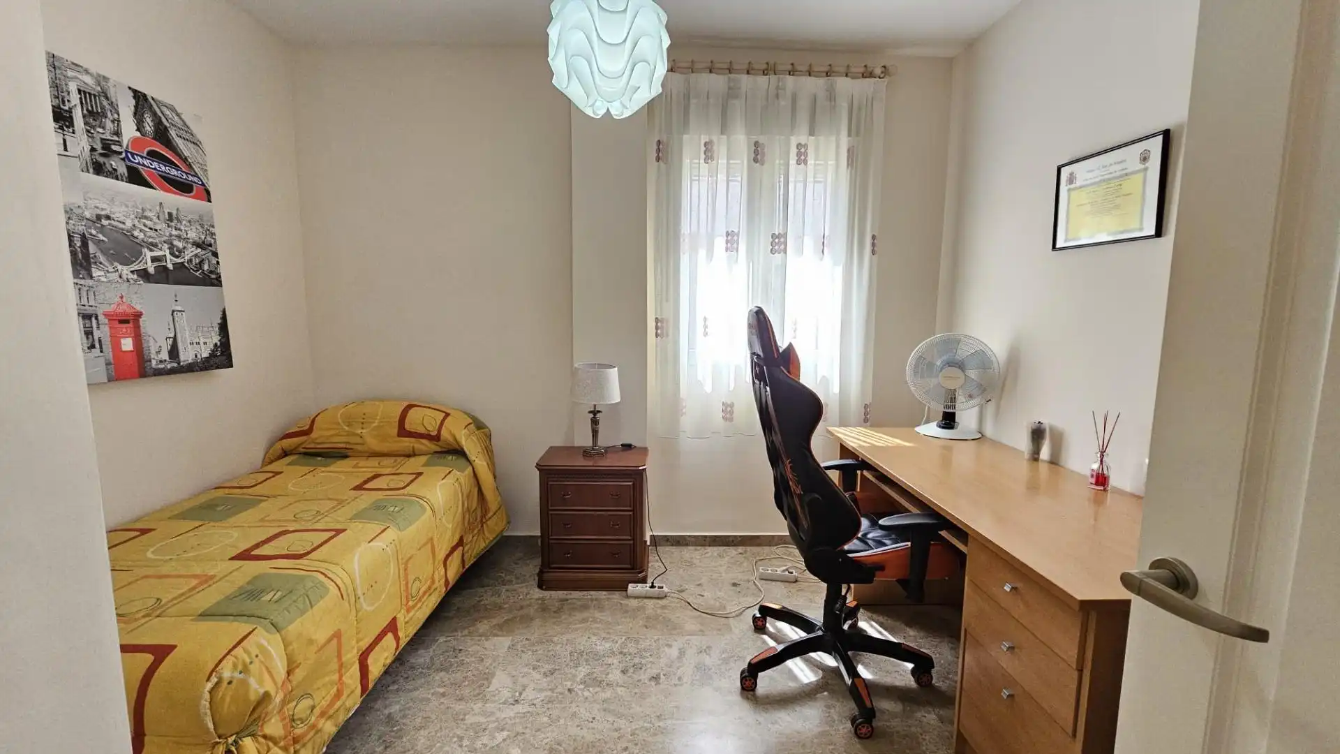 Dormitori de Casa o xalet en venda en Córdoba amb Aire condicionat i Traster