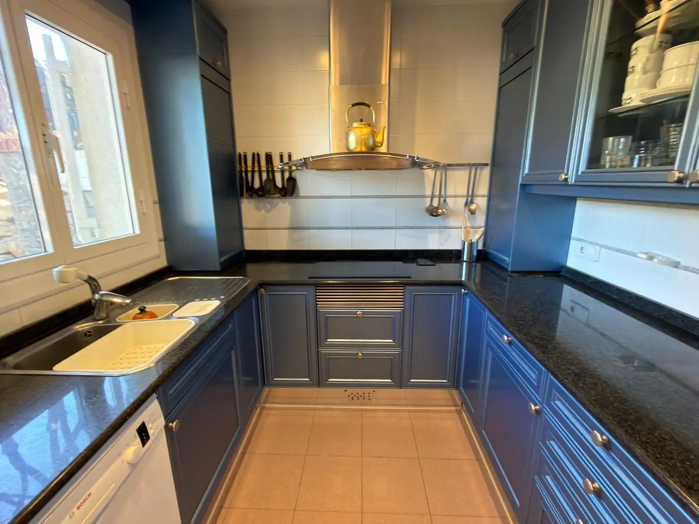 Cocina de Casa o chalet en venta en Canet de Mar con Jardín privado, Trastero y Piscina