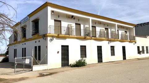 Foto 2 de Edificio en venta en Avenida del Olivar, Villanueva de Algaidas, Málaga