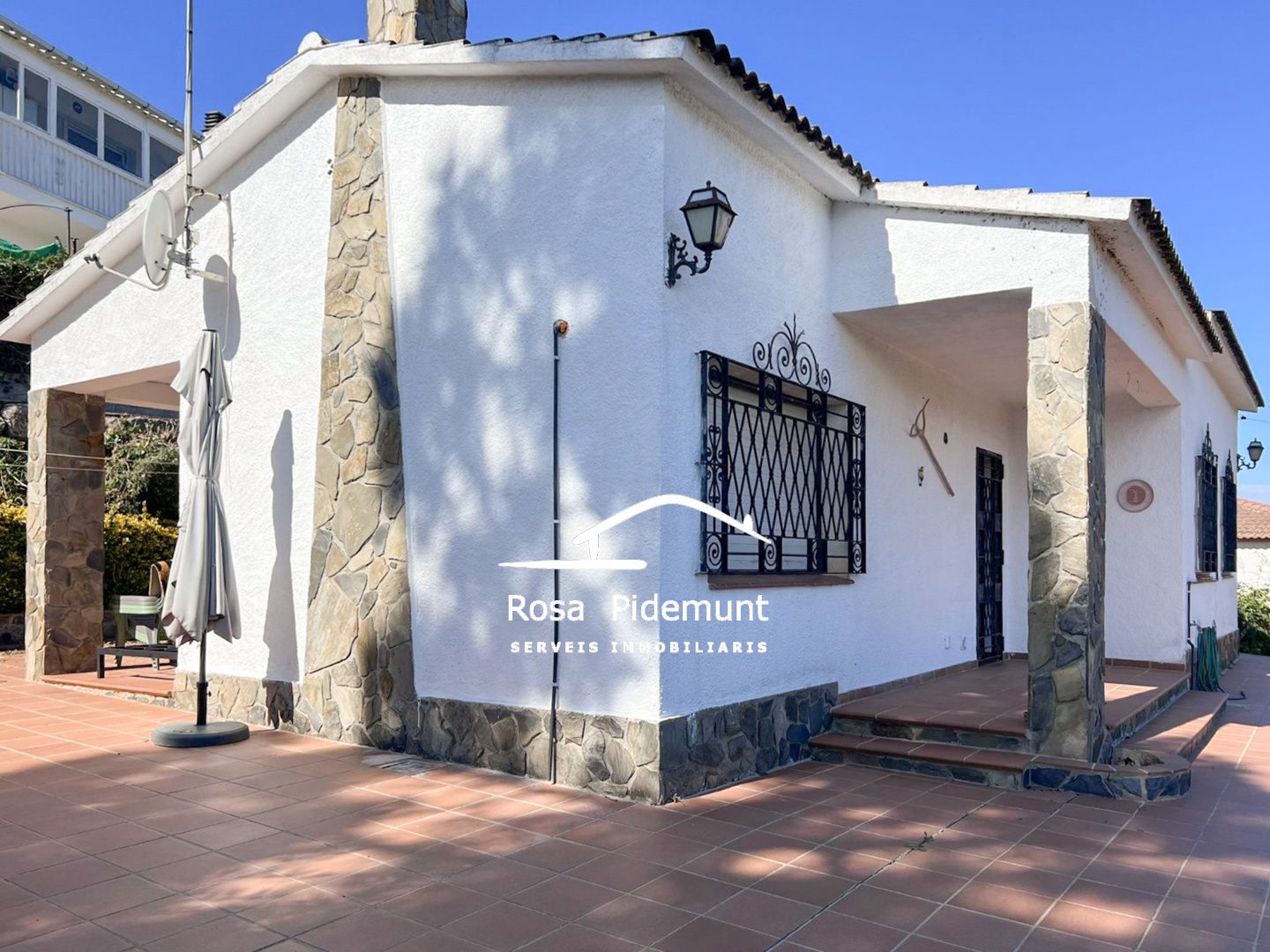 Vista exterior de Casa o chalet en venta en Lloret de Mar con Aire acondicionado, Calefacción y Jardín privado