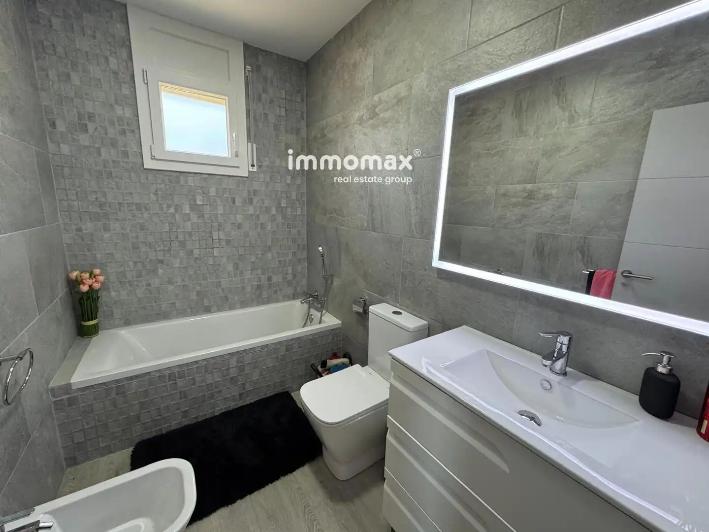 Baño de Casa o chalet en venta en Vallirana con Aire acondicionado, Calefacción y Terraza