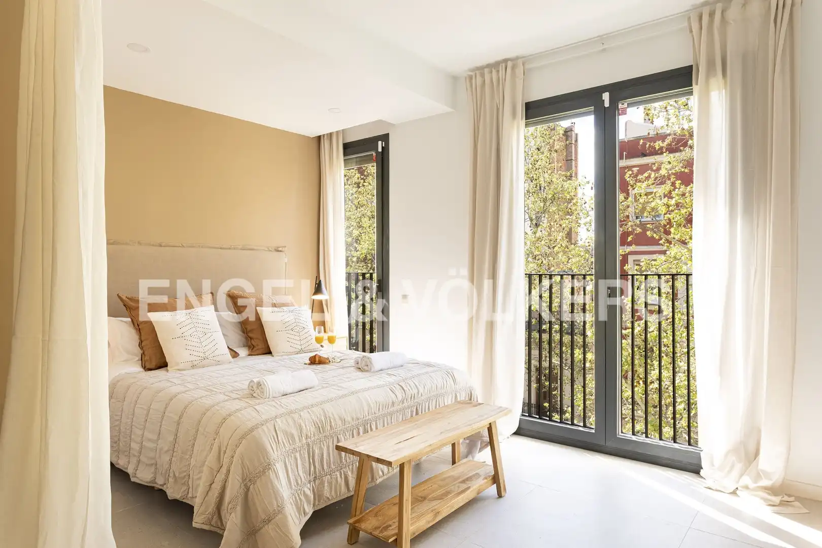 Habitación de Piso de alquiler en Barcelona con Aire acondicionado, Calefacción y Amueblado