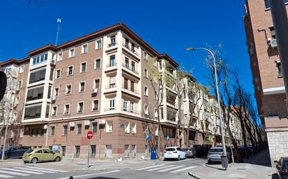 Pis en venda a Calle de Julián Besteiro, Cuatro Caminos - Azca, Tetuán,  Madrid Capital