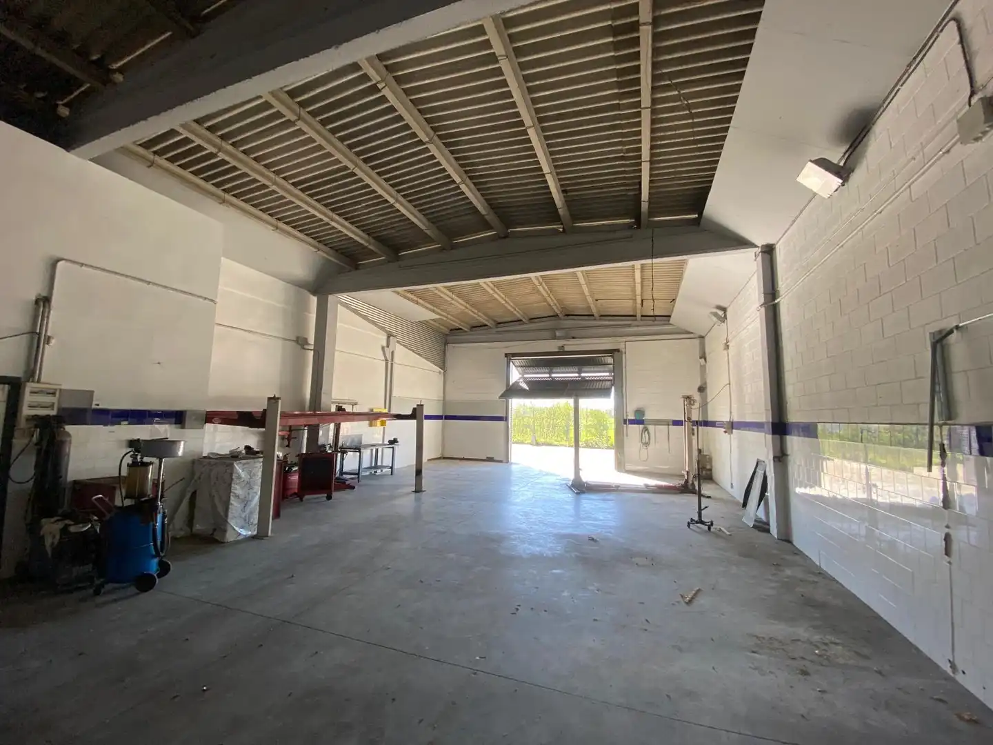 Nave industrial en venta en Cornellà del Terri
