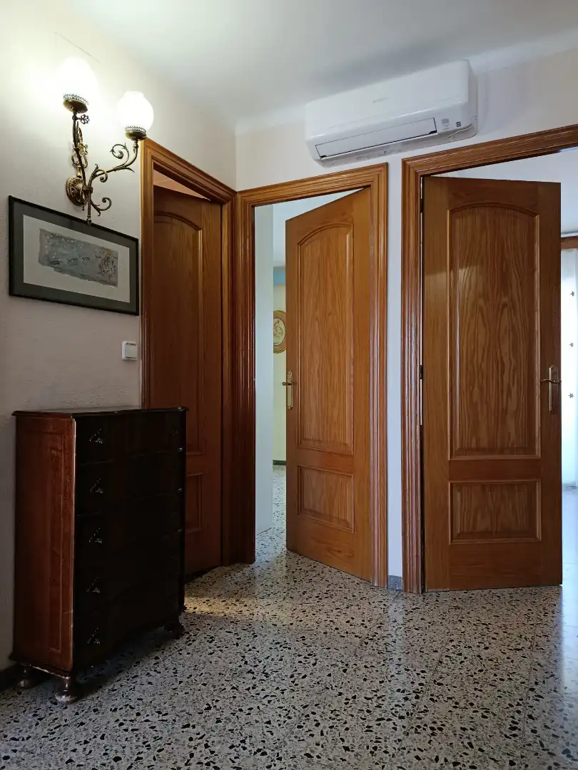 Piso en venta en Girona con Aire acondicionado, Calefacción y Jardín privado