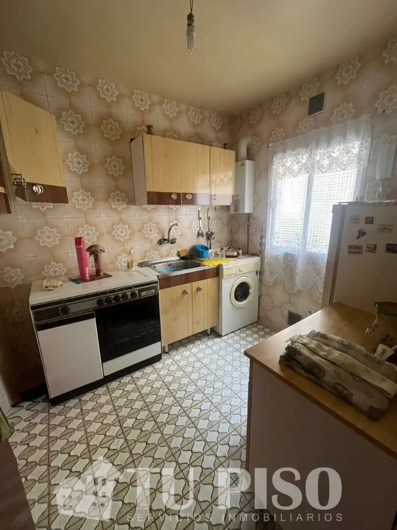 Kitchen of Flat for sale in Alcorcón  with Heating, Terrace and Furnished