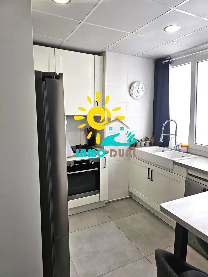 Kitchen of Apartments for sale in Badajoz  with Air Conditioner and Storage room