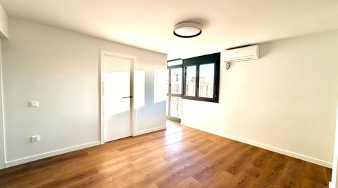 Foto 3 de Pis en venda a Carrer de Cristóbal de Moura, La Catalana, Sant Adrià de Besòs