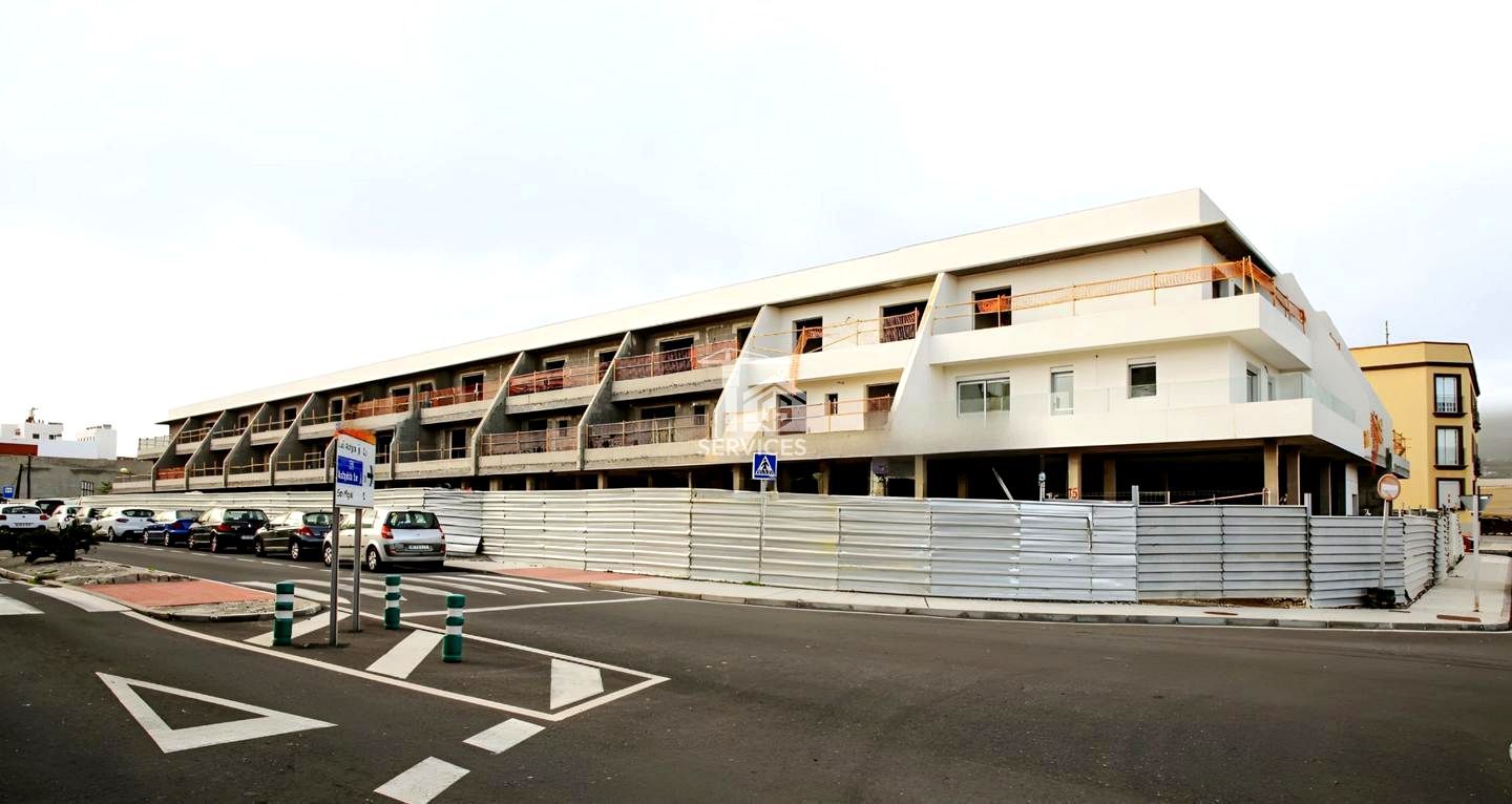 Exterior view of Flat for sale in Granadilla de Abona  with Air Conditioner, Terrace and Furnished