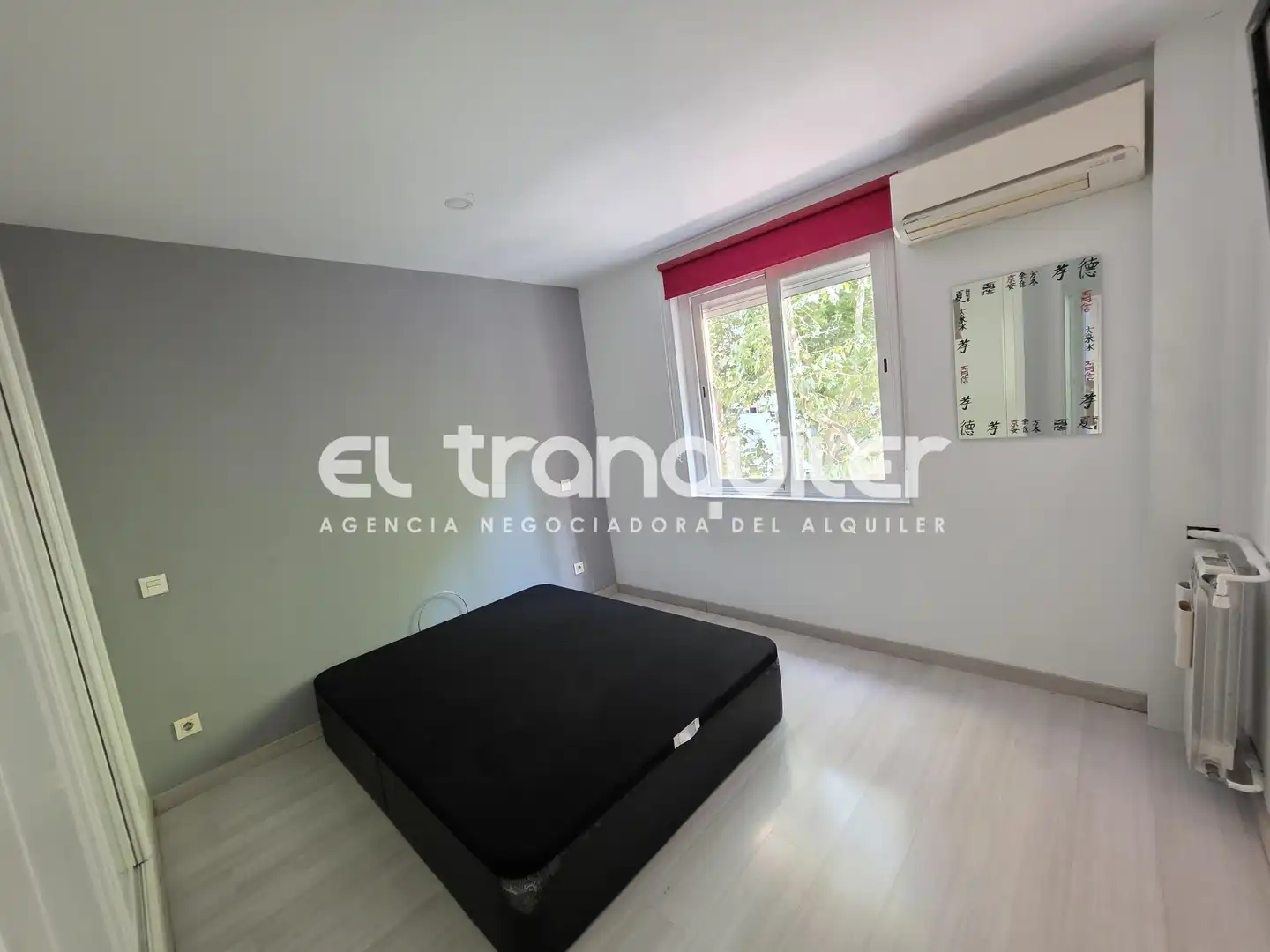 Bedroom of Flat for rent in Madrid  with Air Conditioner, Furnished and Washing machine