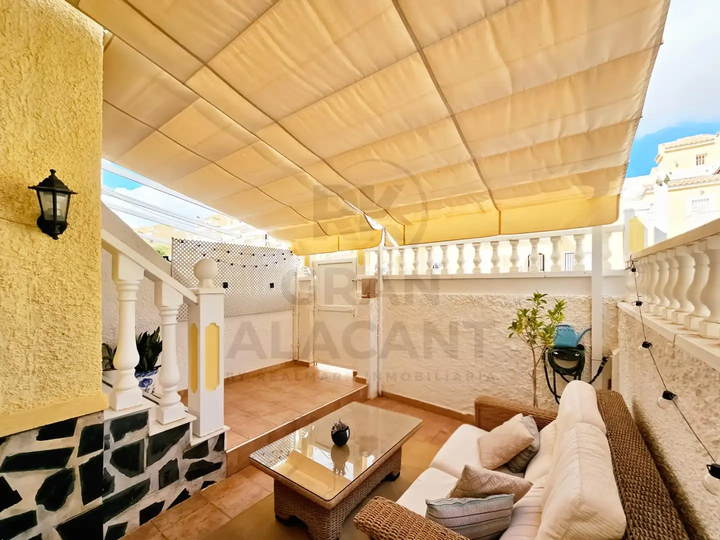 Casa amb terrassa en venda a POLONIA, imagen 3