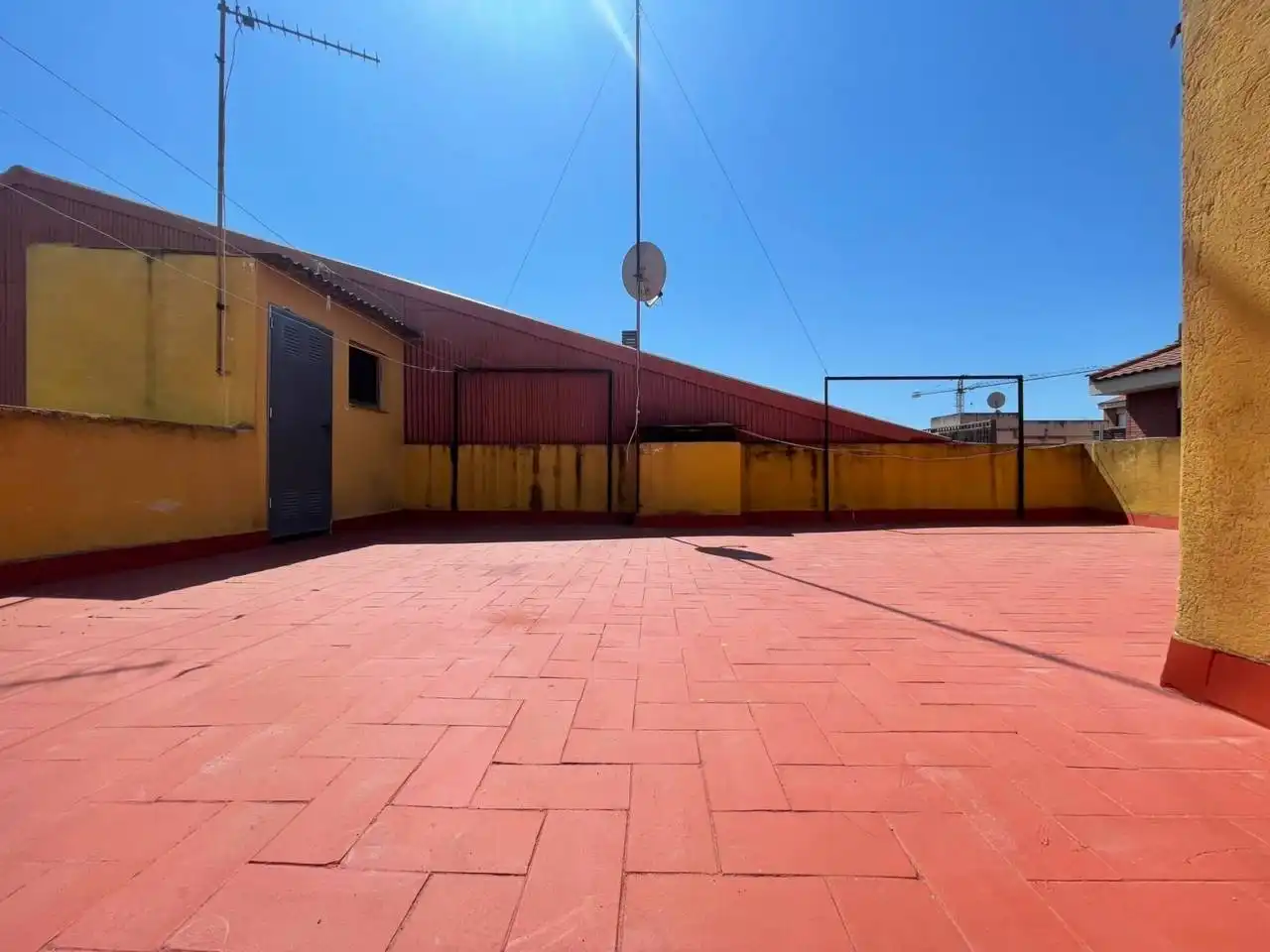 Parkplatz von Wohnung zum Verkauf in Cerdanyola del Vallès mit Heizung und Balkon