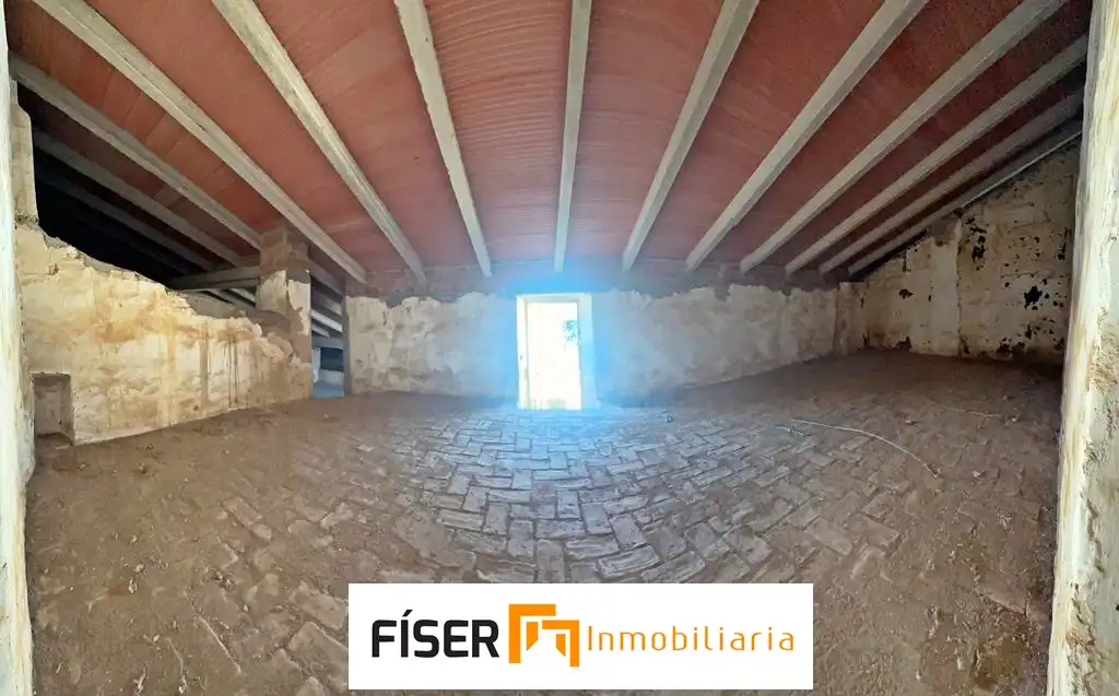 Casa o chalet en venta en Medina de las Torres con Jardín privado