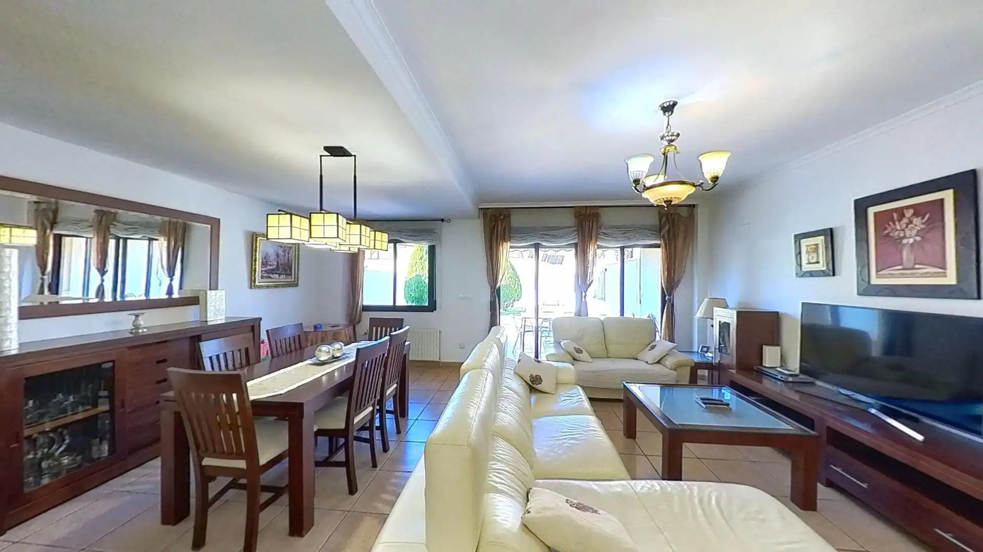 Sala d'estar de Casa o xalet en venda en Mutxamel amb Aire condicionat, Calefacció i Jardí privat