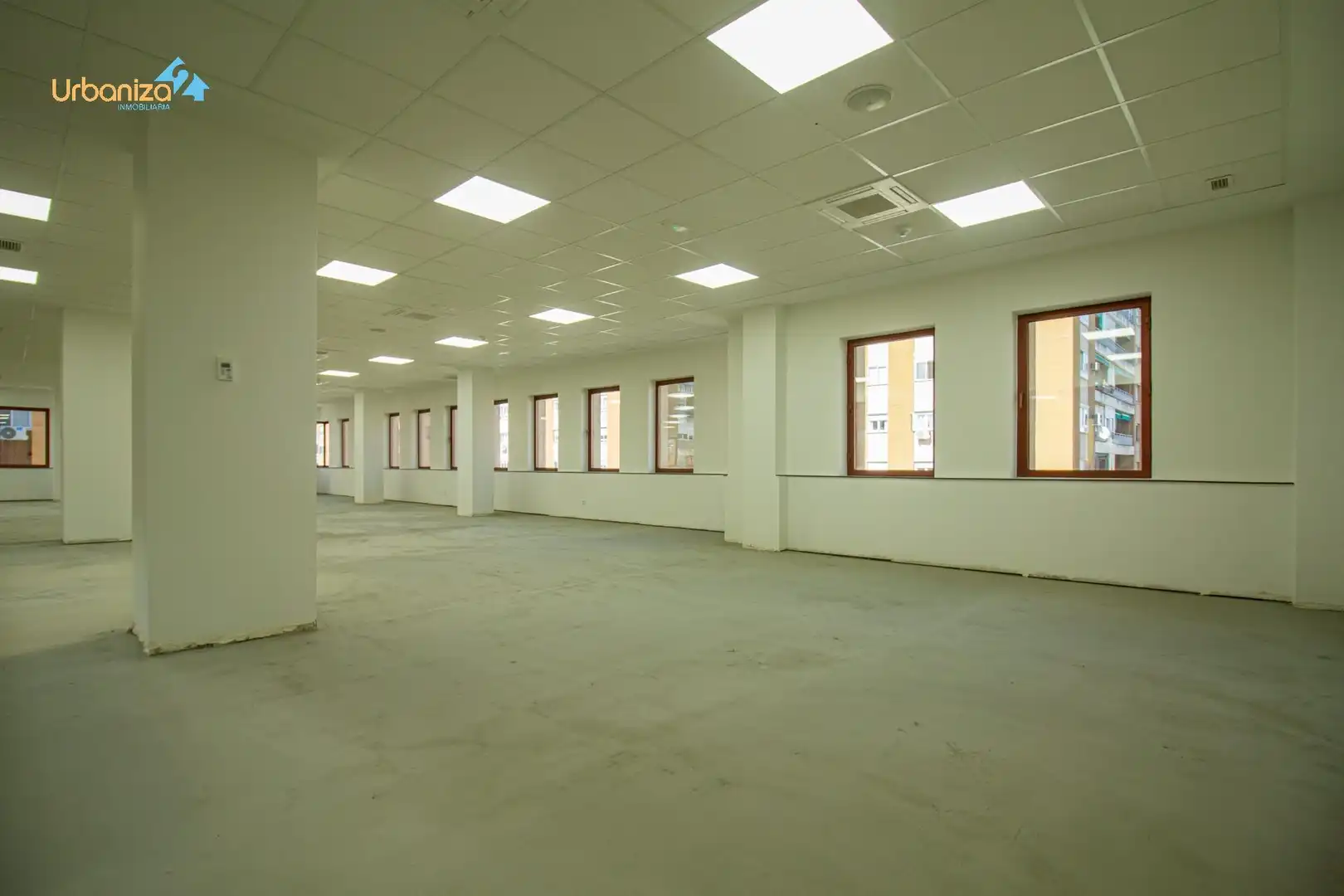Office space with lift to rent in Avenida del Doctor Juan Pereda Pila, imagen 11
