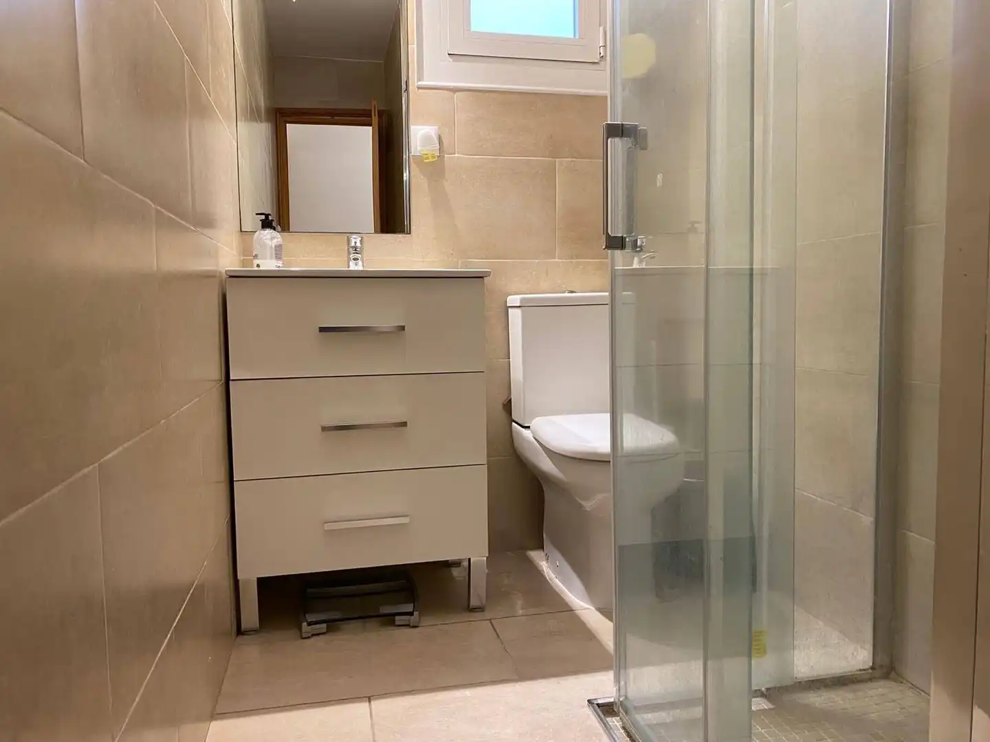 Badezimmer von Wohnungen zur Miete in  Palma de Mallorca mit Parkett