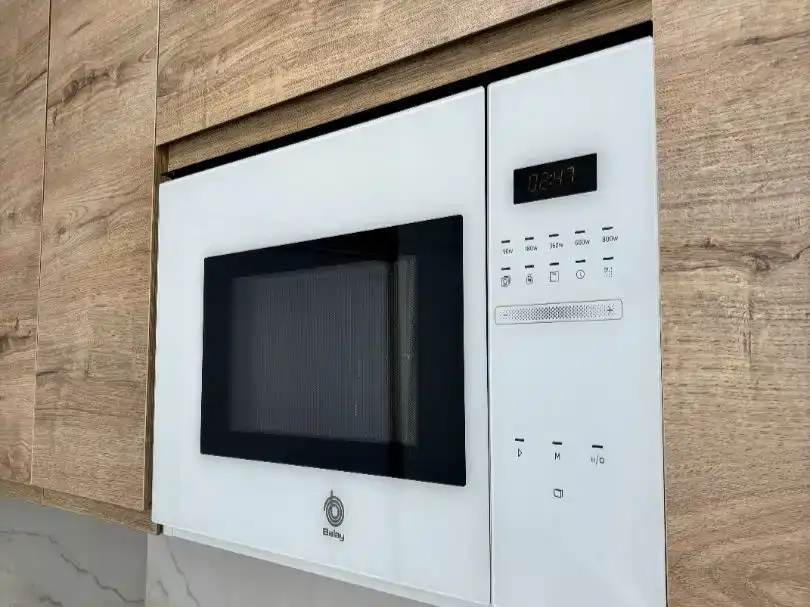 Küche von Wohnung zur Miete in Benidorm mit Klimaanlage, Parkett und Schwimmbad