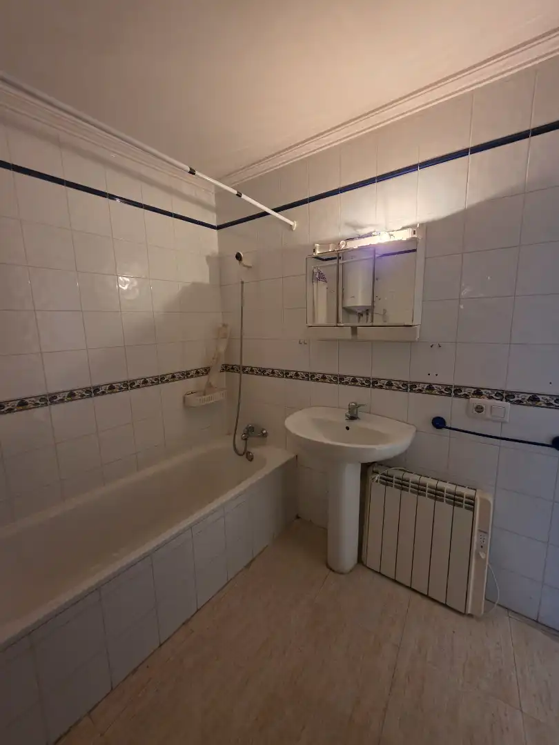 Bathroom of Flat for sale in Mocejón  with Heating