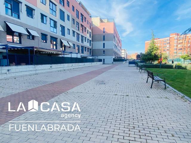 Piso en Venta en Calle Luis Sauquillo en El Arroyo - La Fuente