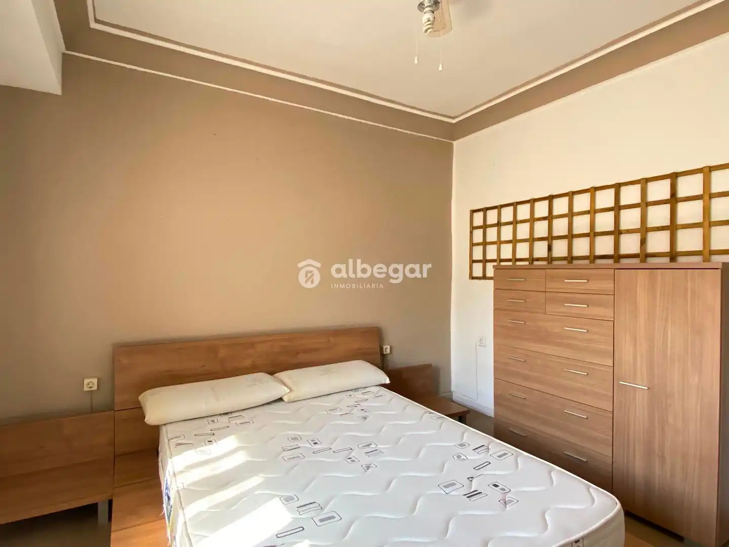 Habitación de Piso de alquiler en Jesús