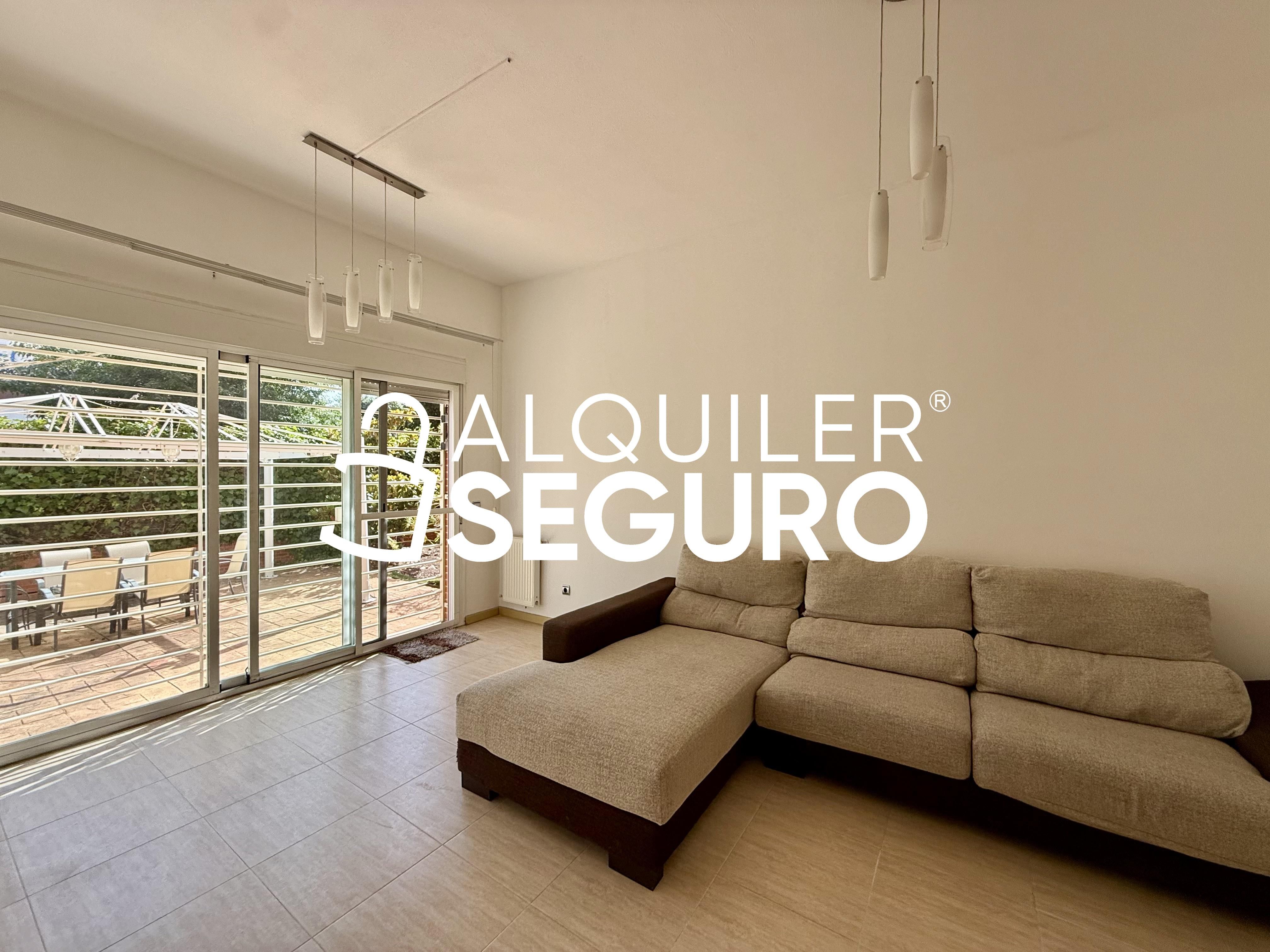 Flat to rent in Planeta Urano, Parla Este