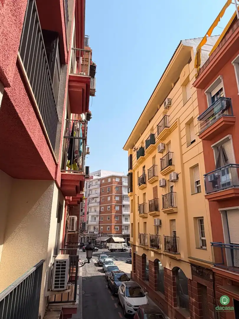 Flat with terrace for sale in Centro